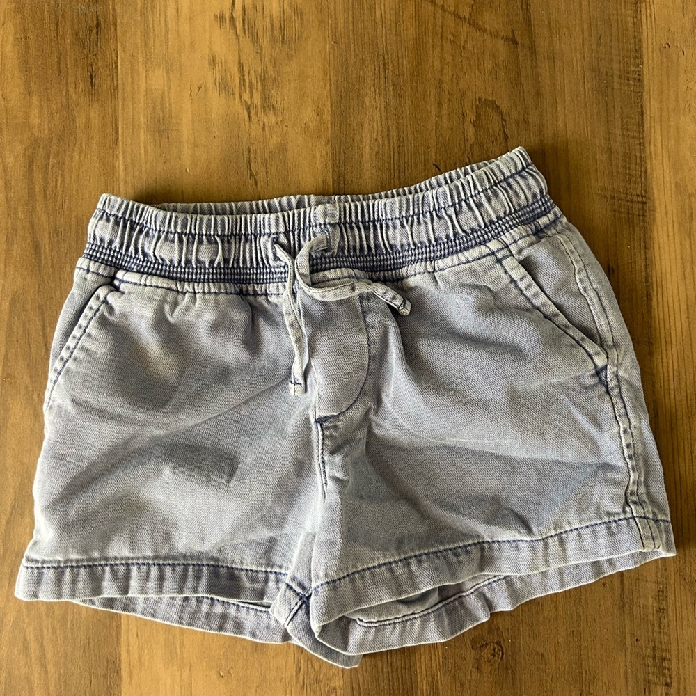 GAP Gray High Waist Shorts Elastic Waistband Soft Fabric